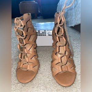 Tie Up Sandals Nude Block Heel